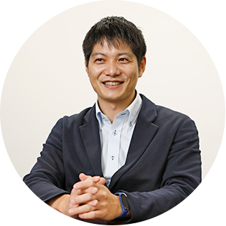 平岡 宥二さん（課長補佐）